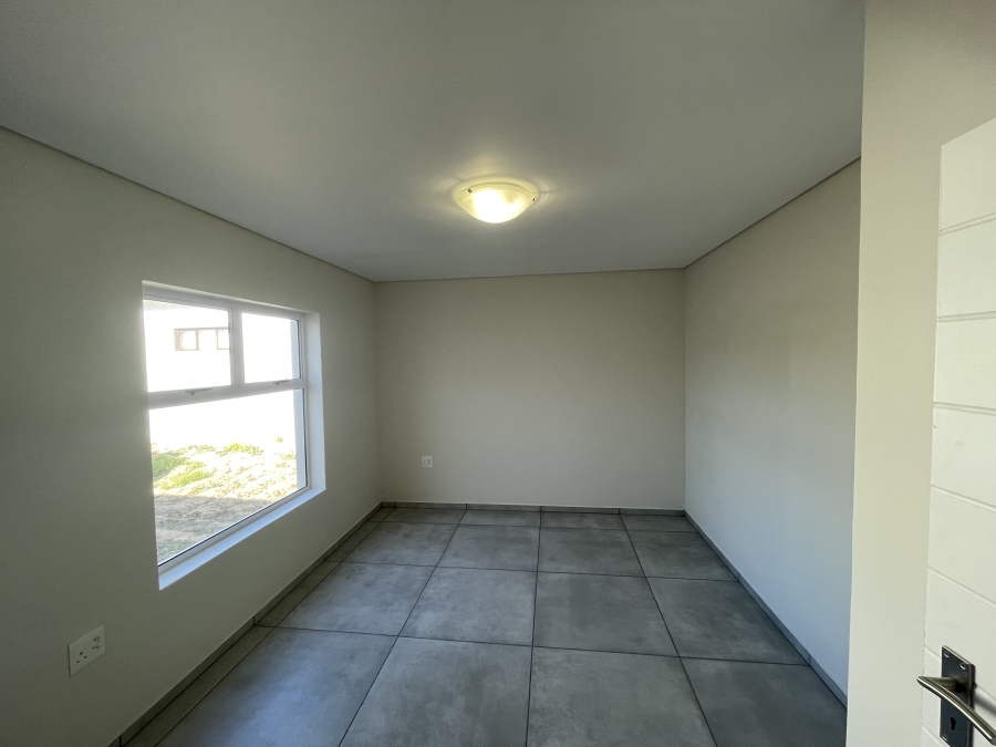 4 Bedroom Property for Sale in Myburgh Park Western Cape